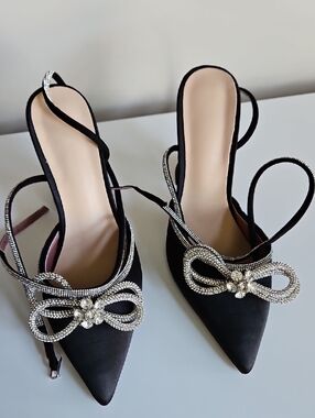 Double Bow Pointed Toe Ankle Strap Crystal Pumps
